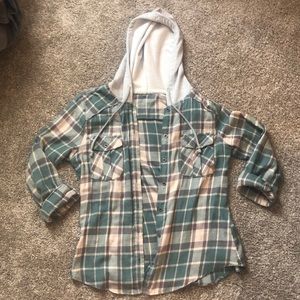 Women’s hooded flannel